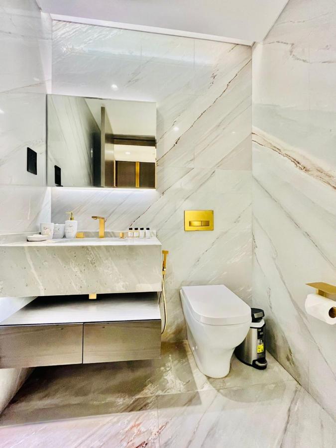Five Palm Jumeirah - 2 Bedrooms & Maid Room In A Splendid Resort - Modernlux Dubaj Kültér fotó