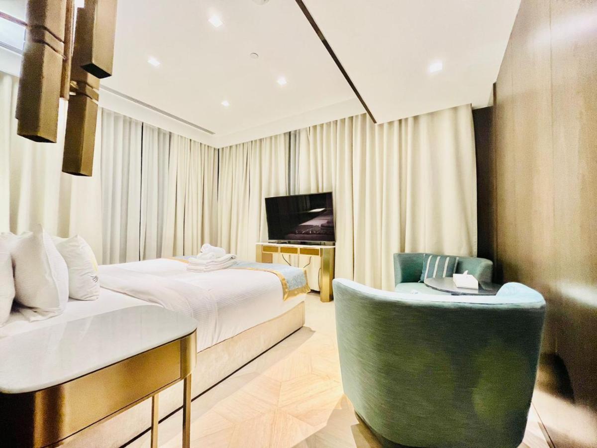 Five Palm Jumeirah - 2 Bedrooms & Maid Room In A Splendid Resort - Modernlux Dubaj Kültér fotó